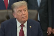 Trump vymaloval celý kontinent a sousedy barvami americké vlajky Trump vymaloval celý kontinent a sousedy barvami americké vlajky