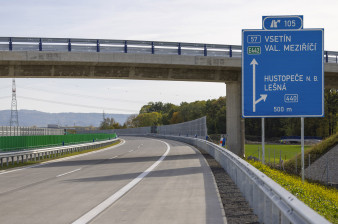 Valašsko získalo rychlejší napojení na dálnici D1 Valašsko získalo rychlejší napojení na dálnici D1