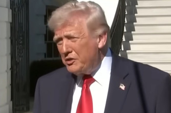 Trump zastavil nové sankce proti Rusku. Putin získal úlevu
