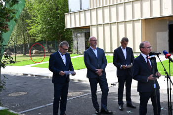 Kdo také sledoval projevy politiků a akademiků při křtu unikátní Lesovny?