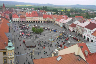 Knihovna Václava Čtvrtka v Jičíně se otevřela po rekonstrukci Knihovna Václava Čtvrtka v Jičíně se otevřela po rekonstrukci