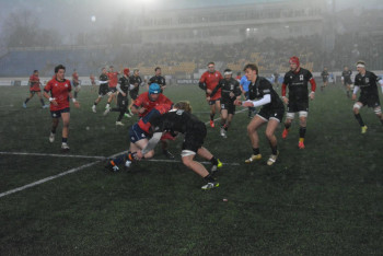 Ragby odehrané v nešťastně barevně zvolených dresech dopadlo i nešťastným výsledkem pro Warriors