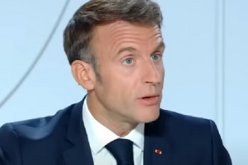 Macron v pasti francouzské ústavy. Jak dlouho může krize trvat? Macron v pasti francouzské ústavy. Jak dlouho může krize trvat?