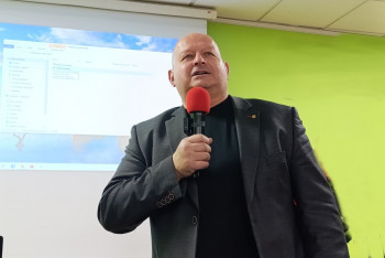 Jaroslav Štefec: „Neznámé podezřelé drony“ - bude jich víc Jaroslav Štefec: „Neznámé podezřelé drony“ - bude jich víc
