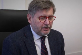 Bitcoinová kauza. Proč bývalý soudce Uhlíř promluvil až po volbách?