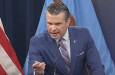 Hegseth bez konzultace zastavil zbraně pro Ukrajinu