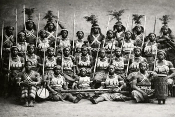 Dahomejské Amazonky: nejděsivější válečnice historie