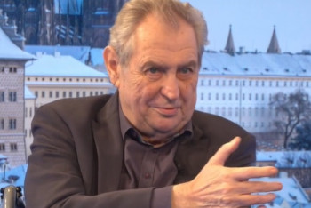Vláda Evropské komise musí skončit, řekl ve Sněmovně Zeman Vláda Evropské komise musí skončit, řekl ve Sněmovně Zeman