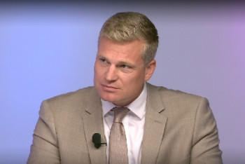 Dojede motorista Turek do cíle? Babiš řeší kauzu vymazaných příspěvků