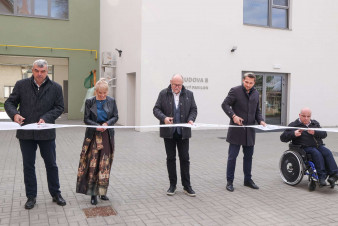 Nový pavilon domova pro seniory v Července je v provozu