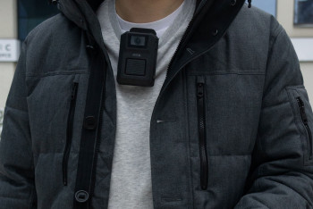 Přepravní kontroloři disponují přenosnými kamerami