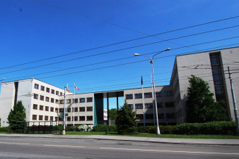 Krátce z Hradce po jednání rady města