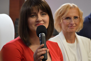 Jana Maláčová k Venezuele přišla tak, že chtěla jen dvě, tři miliardy více na důchody Jana Maláčová k Venezuele přišla tak, že chtěla jen dvě, tři miliardy více na důchody
