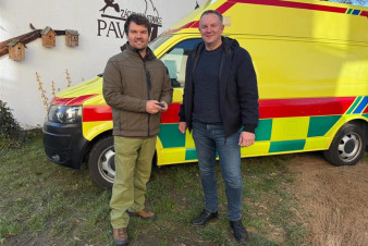 Vysočina daruje vyřazenou sanitku Stanici Pavlov Vysočina daruje vyřazenou sanitku Stanici Pavlov
