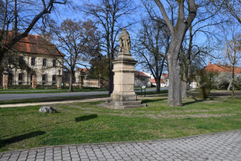 Křimické náměstí v Plzni prošlo parkovými úpravami