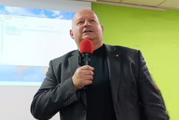 Jaroslav Štefec: Zhruba půl miliónu věřících je varováno před volbou hnutí Stačilo