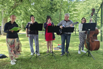 Koncert skupiny Variace potěšil seniory ze sociální služby Podhorská