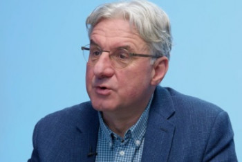 Zahradil varuje před vojenským režimem. Zastal se Černochové