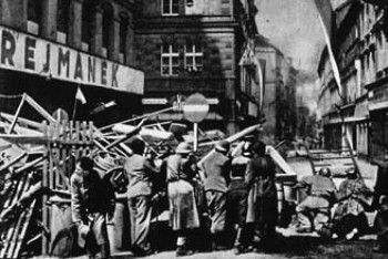 Před 80 lety vypuklo v Praze povstání proti německým okupantům Před 80 lety vypuklo v Praze povstání proti německým okupantům