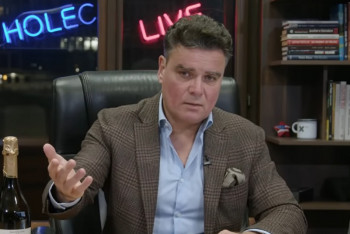 Pavlův plán odhalen. Holec tvrdě popsal hradní hru o moc