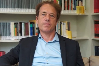 Dvousetletá převaha Evropy se rozpadá, tvrdí harvardský historik