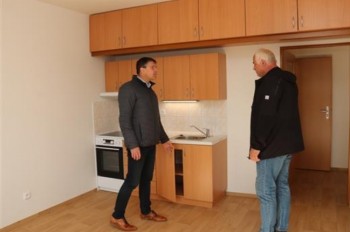 Vsetín: Radnice ukončila opravy bytů zvláštního určení Pod Žamboškou