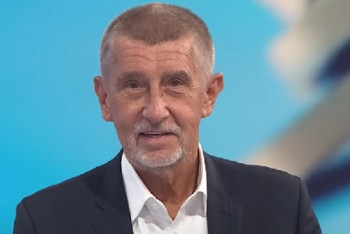 Babišova nová šance? Spojení STAČILO! a SOCDEM hraje do karet Babišova nová šance? Spojení STAČILO! a SOCDEM hraje do karet
