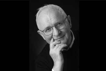 Jan Campbell: Letní lekce mírotvorce