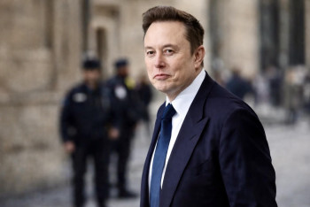 Rekordní majetek. Musk překonal hranici 800 miliard dolarů