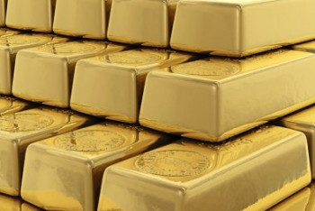 Západ sice sankcionuje Rusko, ale ruské zlato dosáhlo rekordní ceny