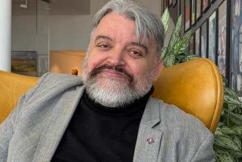 Zelenskij nechce mír, ale pokračování války, říká Chmelár