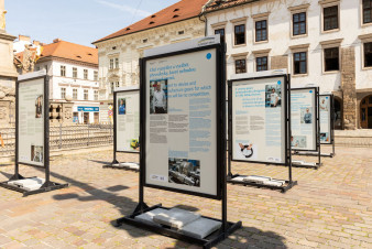 Putovní výstava představí vědce a mladé talenty v Domažlicích Putovní výstava představí vědce a mladé talenty v Domažlicích