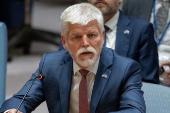 Mocenský experiment Hradu budí obavy a rozehrává nebezpečnou hru