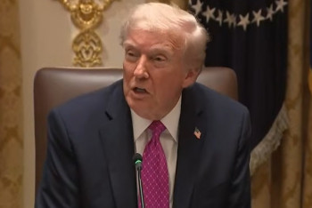 Trump tvrdí že válka s Íránem končí. Trhy však čekají šok