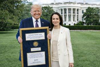 Nobelova cena jako dar bez protihodnoty a politického významu