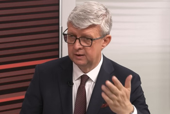 „Díra“ v dopravě 50 miliard, audit munice pro Ukrajinu, říká Havlíček